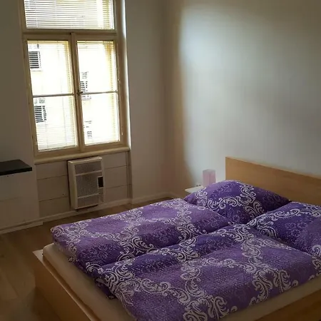 Hugo Apartamento Praga