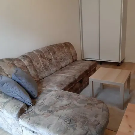 Apartamento Hugo Praga